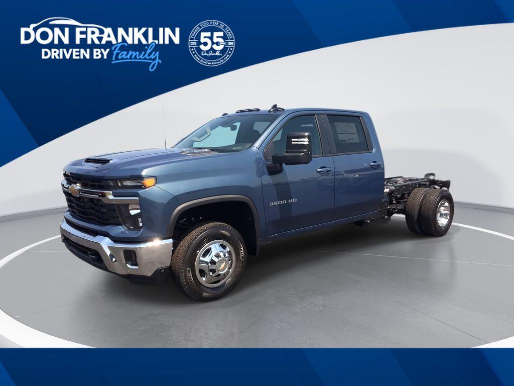 New 2026 Chevrolet Silverado 3500 LT