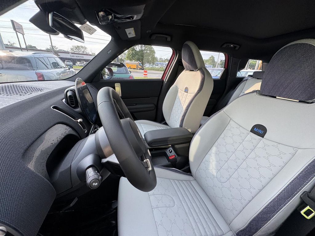 2027 MINI COUNTRYMAN COOPER S ALL4 照片 2