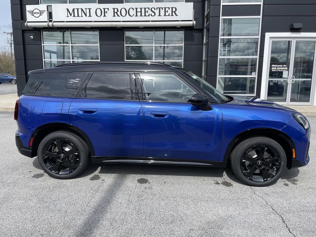 صورة 9 لـ 2027 MINI COUNTRYMAN COOPER S ALL4