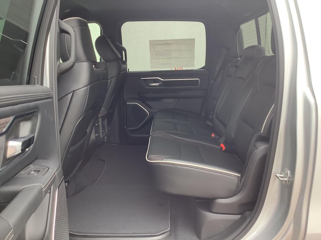 2026 RAM 1500 LARAMIE 照片 7