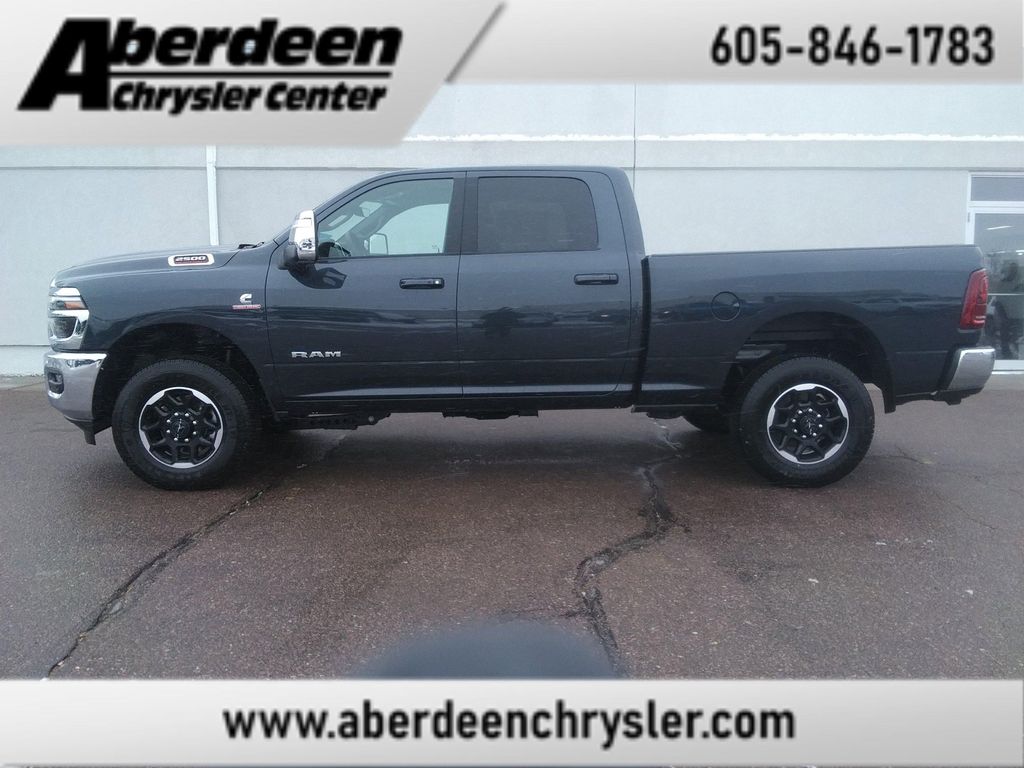 New 2026 RAM 2500 Laramie Crew Cab 4x4 6'4' Box
