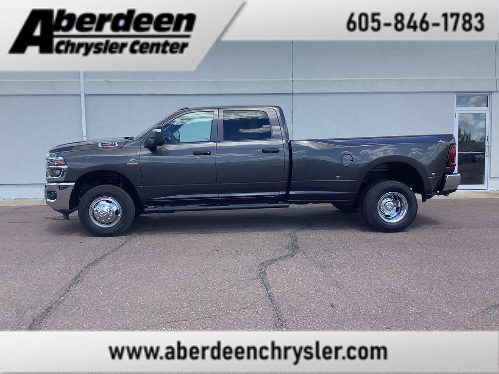 New 2026 RAM 3500 Tradesman Crew Cab 4x4 8' Box