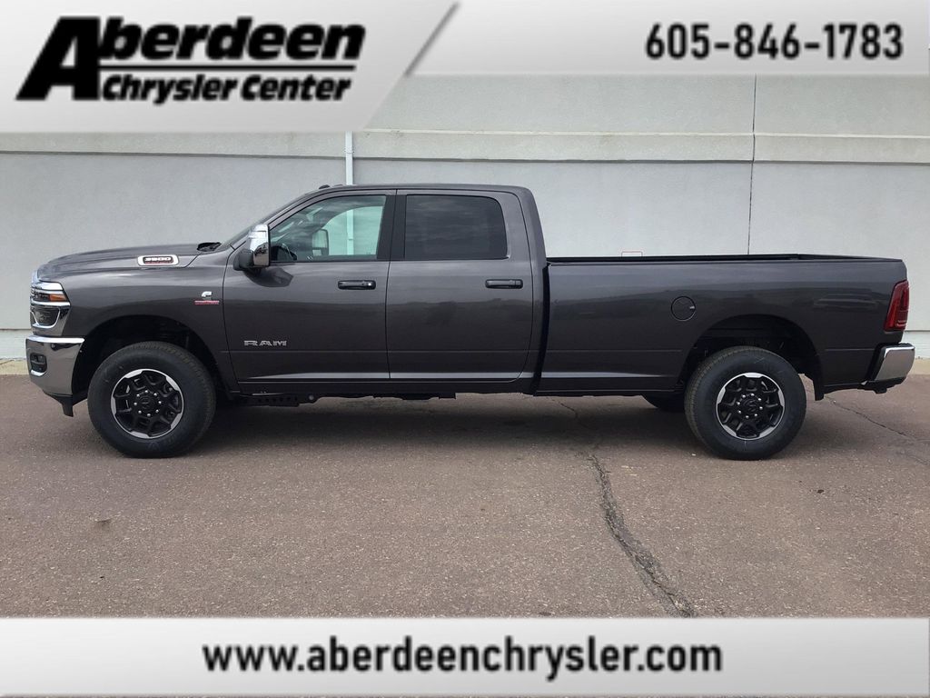 New 2026 RAM 3500 Laramie Crew Cab 4x4 8' Box