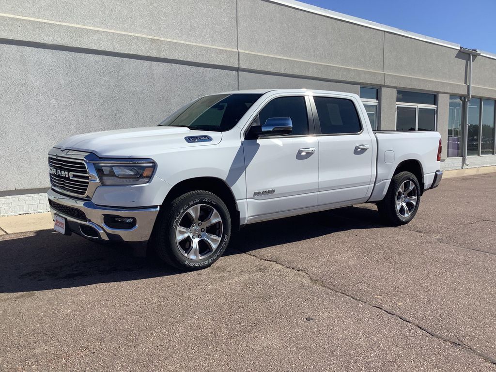 2023 RAM 1500 LARAMIE 照片 3