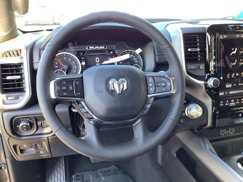 2026 RAM 1500 LARAMIE 缩略图 11