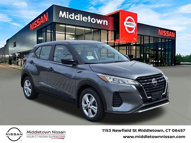 New 2025 Nissan Kicks S