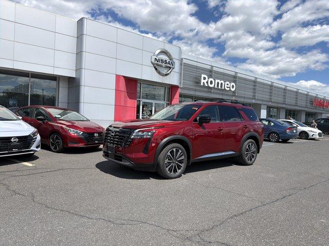 New 2026 Nissan Pathfinder Platinum