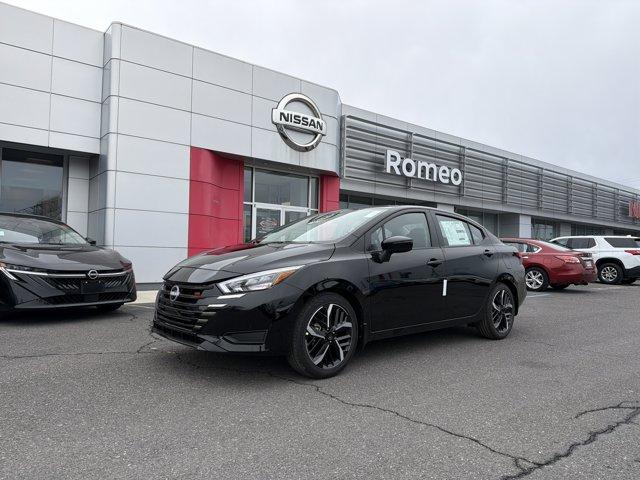 New 2025 Nissan Versa 1.6 SR