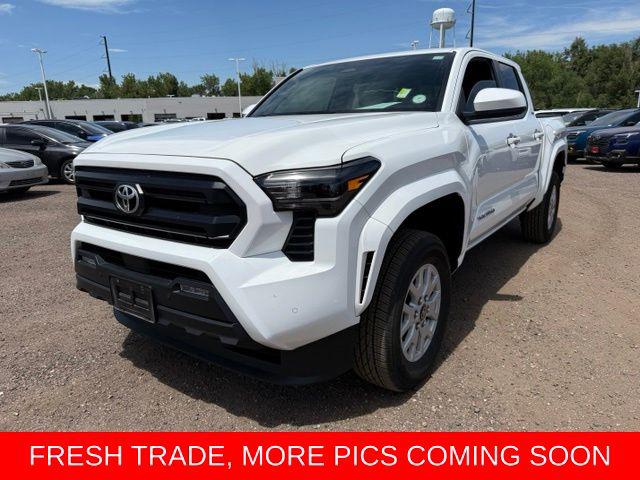 2025 Toyota TACOMA SR5 photo 1