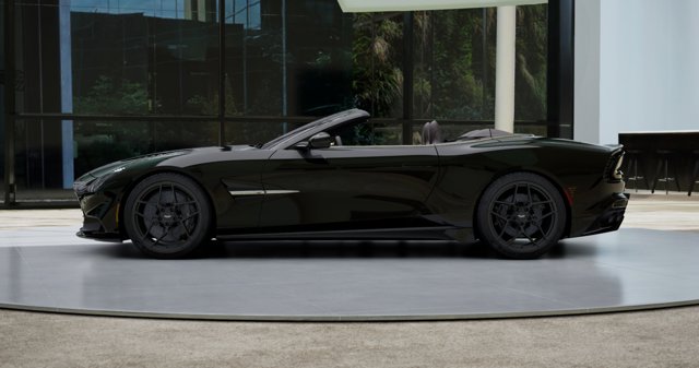 2026 ASTON MARTIN VANQUISH VOLANTE photo 3
