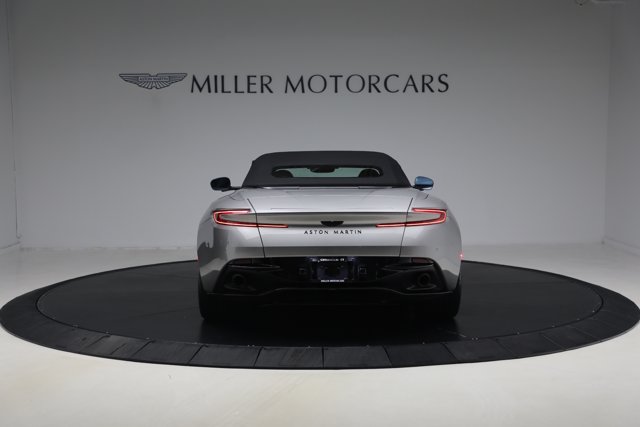 2024 Aston Martin DB12 VOLANTE — миниатюра 19