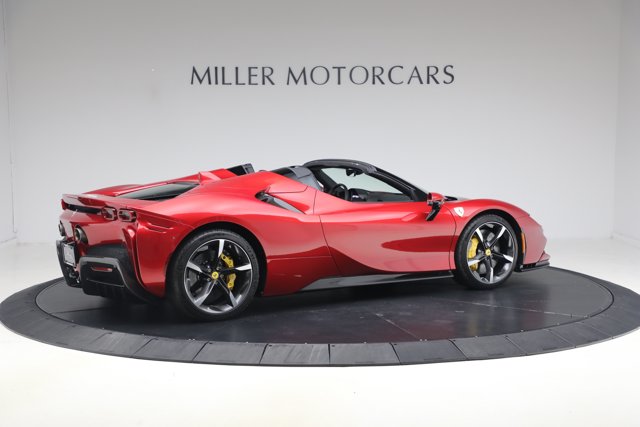 صورة 9 لـ 2024 Ferrari SF90 SPIDER CONVERTIBLE