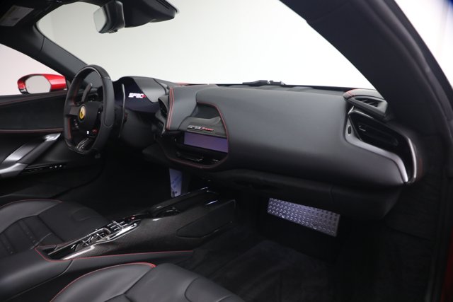 صورة مصغرة 17 لـ 2024 Ferrari SF90 SPIDER CONVERTIBLE