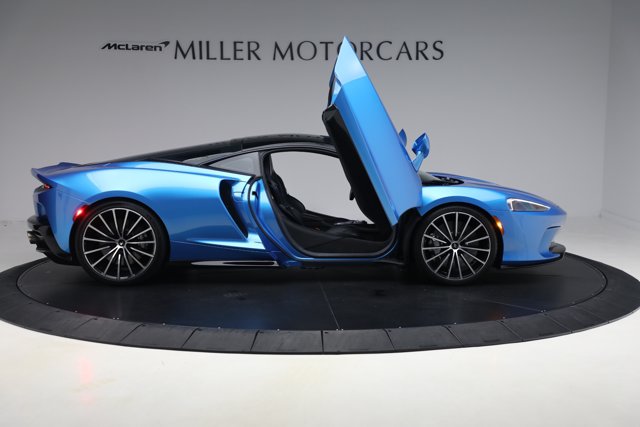 صورة 19 لـ 2021 Mclaren GT COUPE