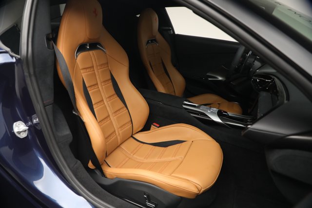 2025 Ferrari 12CILINDRI COUPE — миниатюра 17