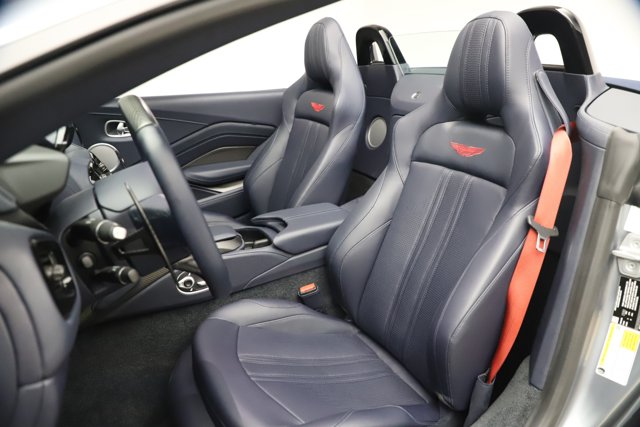 صورة 22 لـ 2021 Aston Martin VANTAGE ROADSTER