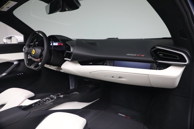 صورة مصغرة 17 لـ 2025 Ferrari 296 GTS CONVERTIBLE