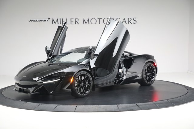 صورة 14 لـ 2025 Mclaren ARTURA TECHLUX