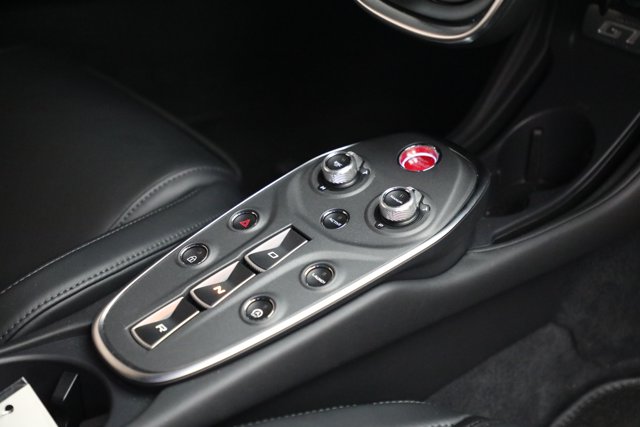 صورة 20 لـ 2023 Mclaren GT COUPE