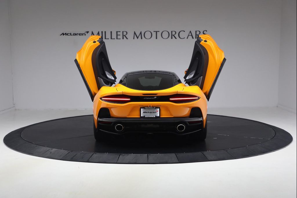 صورة 30 لـ 2023 Mclaren GT COUPE