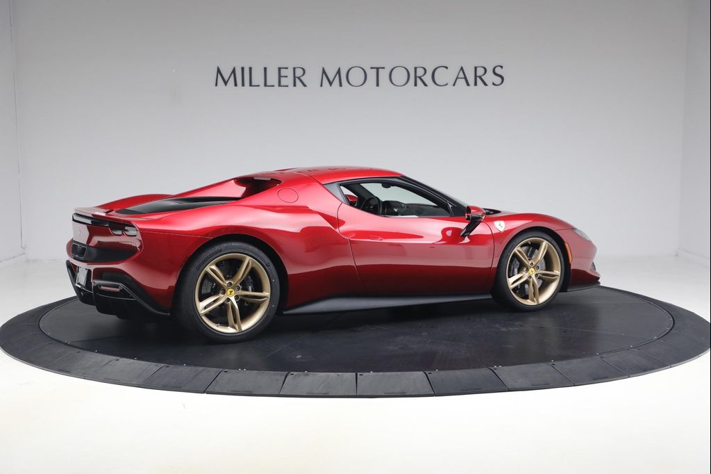 صورة 8 لـ 2024 Ferrari 296 GTB COUPE