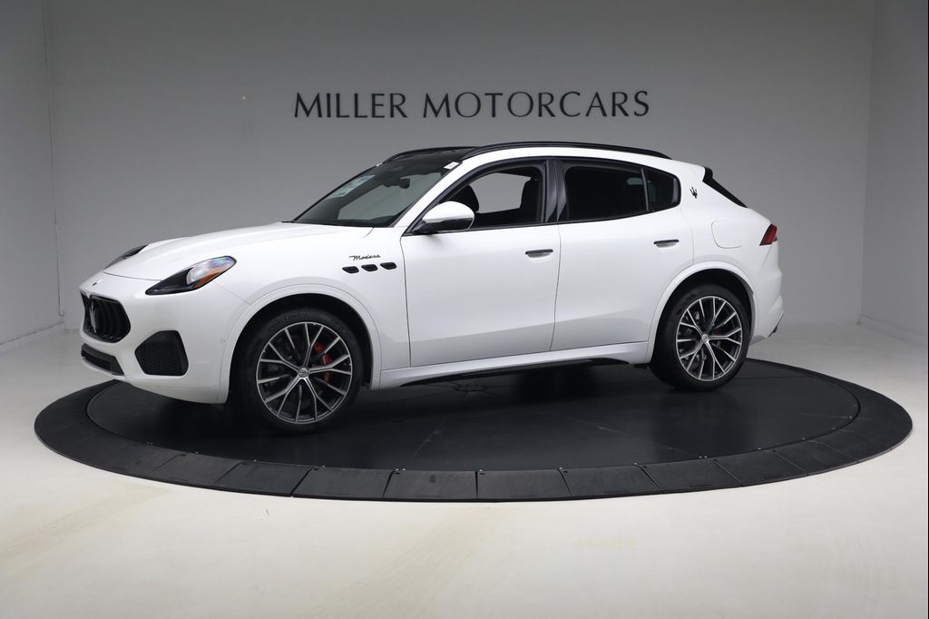 New 2026 Maserati Grecale Modena