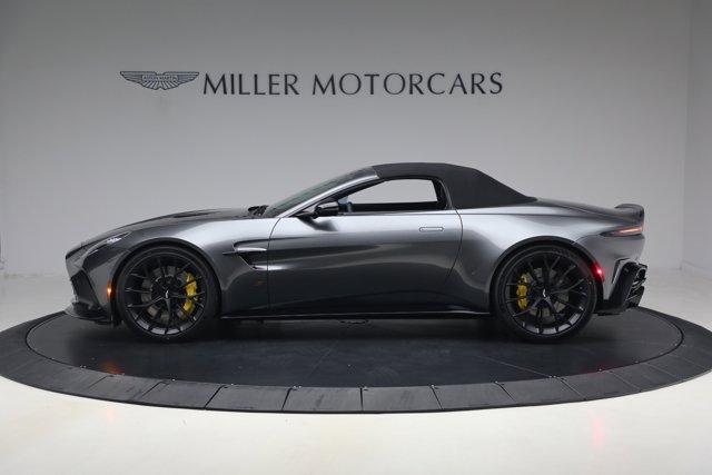 2026 Aston Martin VANTAGE S — миниатюра 16