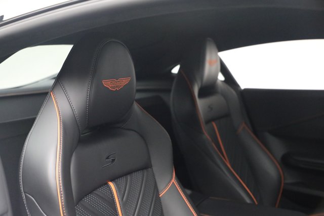 2026 Aston Martin VANTAGE S — миниатюра 21