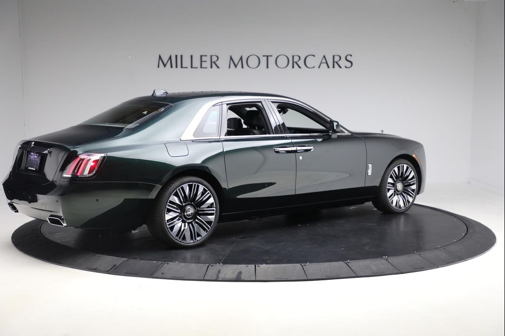 صورة مصغرة 11 لـ 2026 ROLLS-ROYCE GHOST SEDAN