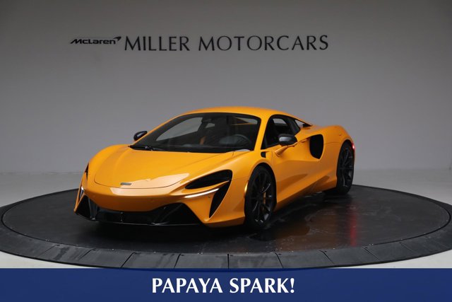 New 2026 McLaren Artura TechLux