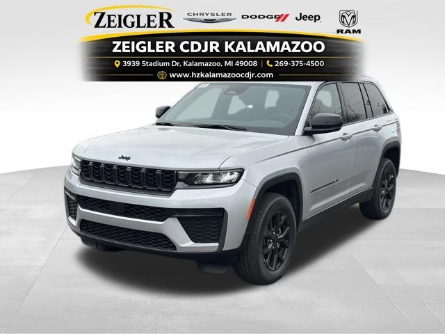 New 2026 Jeep Grand Cherokee Laredo