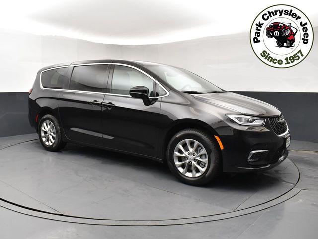 New 2026 Chrysler Pacifica L