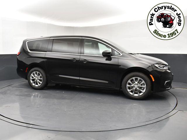 New 2026 Chrysler Pacifica L