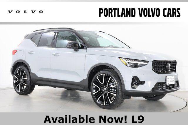 New 2026 Volvo XC40 Black Edition Ultra, B5 AWD Gas (mild hybrid)