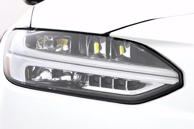 2025 Volvo V90 CROSS COUNTRY ULTRA, B6 AWD GAS (MILD HYBRID) — миниатюра 12
