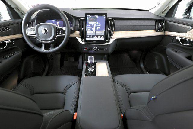 2026 Volvo XC90 PLUS, B6 AWD GAS (MILD HYBRID), GASOLINE, BRI — фото 2