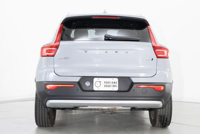 2025 Volvo XC40 B5 CORE BRIGHT THEME 照片 8