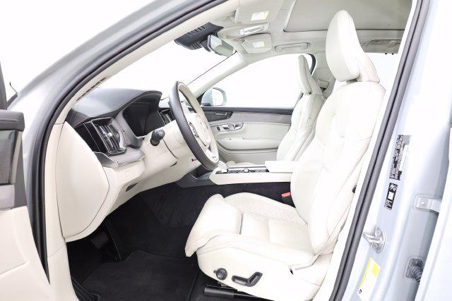 صورة مصغرة 15 لـ 2026 Volvo XC90 ULTRA, B6 AWD GAS (MILD HYBRID), GASOLINE, BR