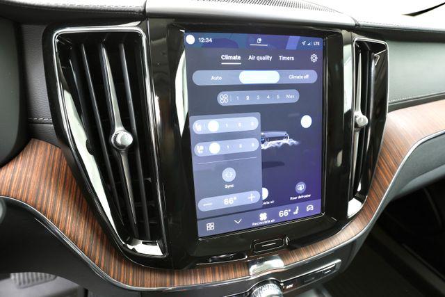 صورة مصغرة 27 لـ 2023 Volvo XC60 RECHARGE PLUG-IN HYBRID T8 ULTIMATE BRIGHT TH