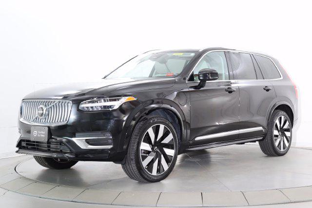 2025 Volvo XC90 PLUG-IN HYBRID T8 CORE 7-SEATER — фото 5