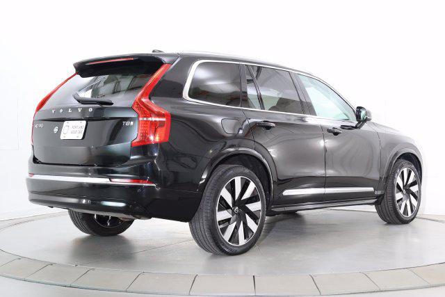 2025 Volvo XC90 PLUG-IN HYBRID T8 CORE 7-SEATER — фото 9