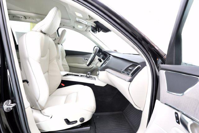 صورة مصغرة 23 لـ 2025 Volvo XC90 PLUG-IN HYBRID T8 CORE 7-SEATER