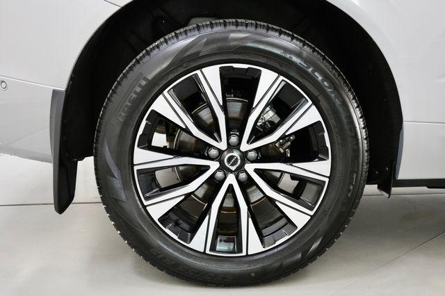 2024 Volvo XC60 B5 PLUS DARK THEME — миниатюра 11