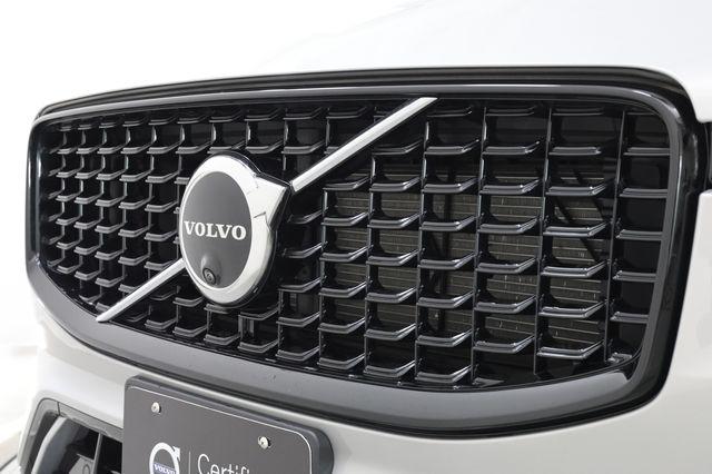 2024 Volvo XC60 B5 PLUS DARK THEME — миниатюра 13