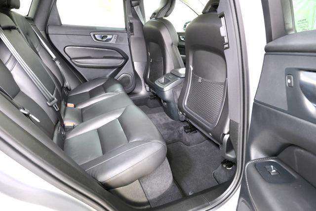 2025 Volvo XC60 B5 CORE 缩略图 20