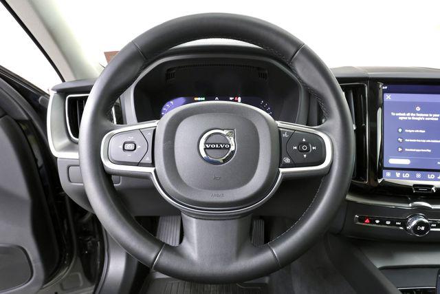 2025 Volvo XC60 B5 CORE 缩略图 23