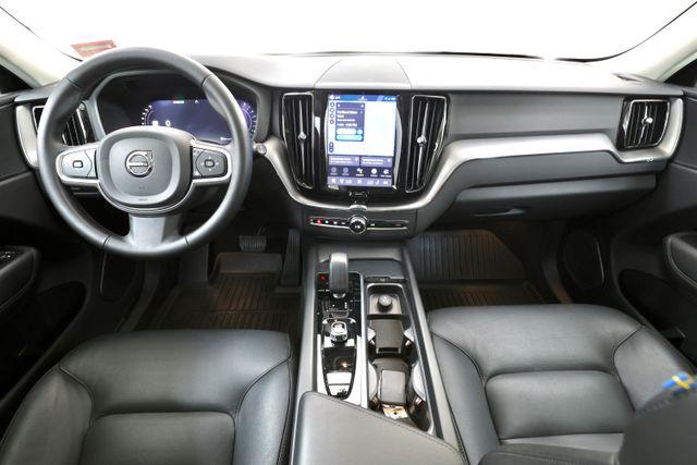 صورة 2 لـ 2025 Volvo XC60 B5 CORE