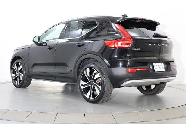 صورة 7 لـ 2023 Volvo XC40 B5 ULTIMATE BRIGHT THEME