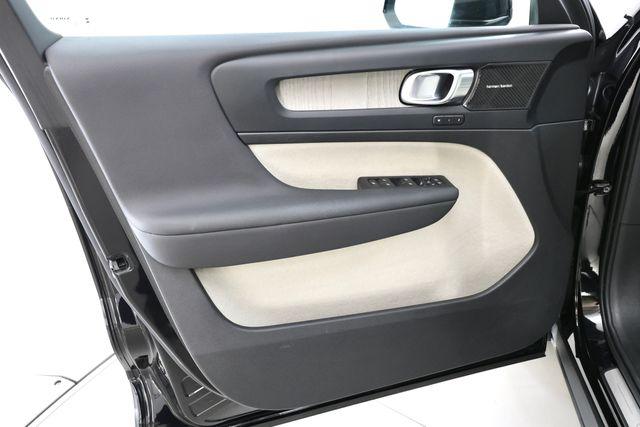 صورة 14 لـ 2023 Volvo XC40 B5 ULTIMATE BRIGHT THEME