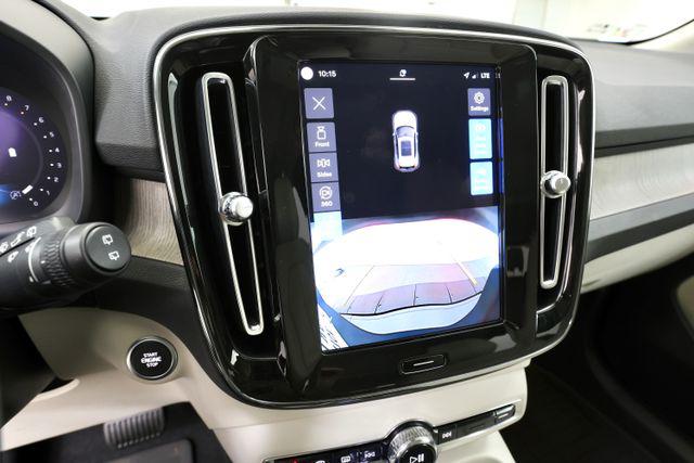 صورة 27 لـ 2023 Volvo XC40 B5 ULTIMATE BRIGHT THEME